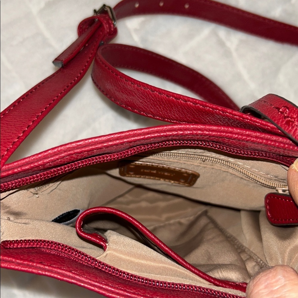 9 West red cross body purse - NWOT - Picture 4 of 6